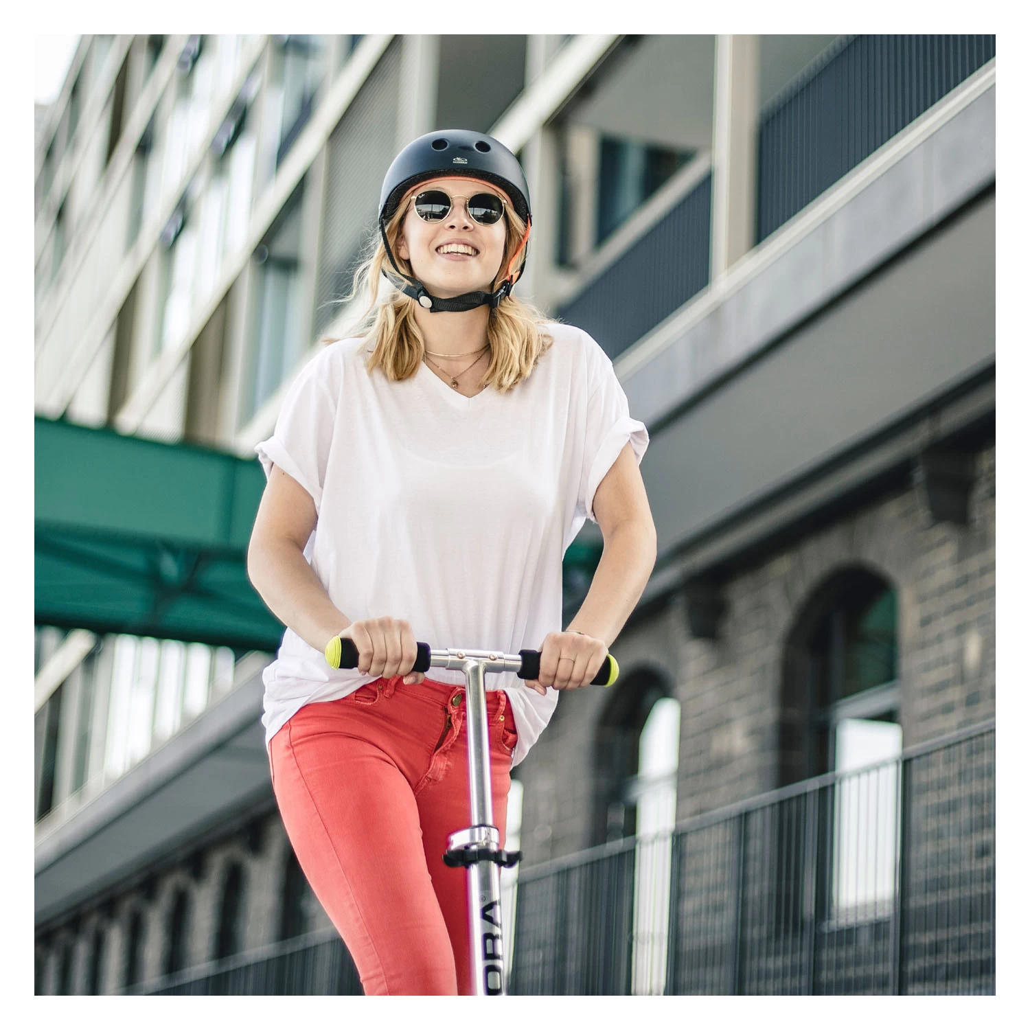 HUDORA Big Wheel Step 215 Scooter Step - Azuur Blauw 7 HUDORA Big Wheel Step 215 Scooter Step - Azuur Blauw - Afbeelding 6