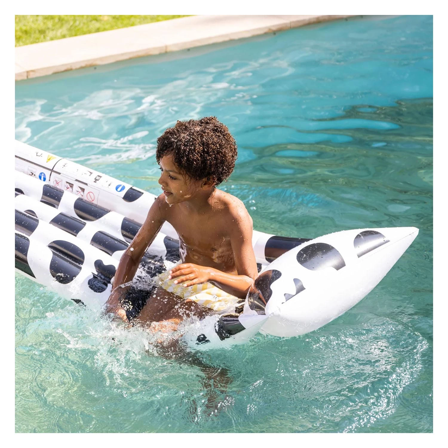 Swim Essentials Luchtbed Koeienprint 4 Swim Essentials Luchtbed Koeienprint - Afbeelding 2